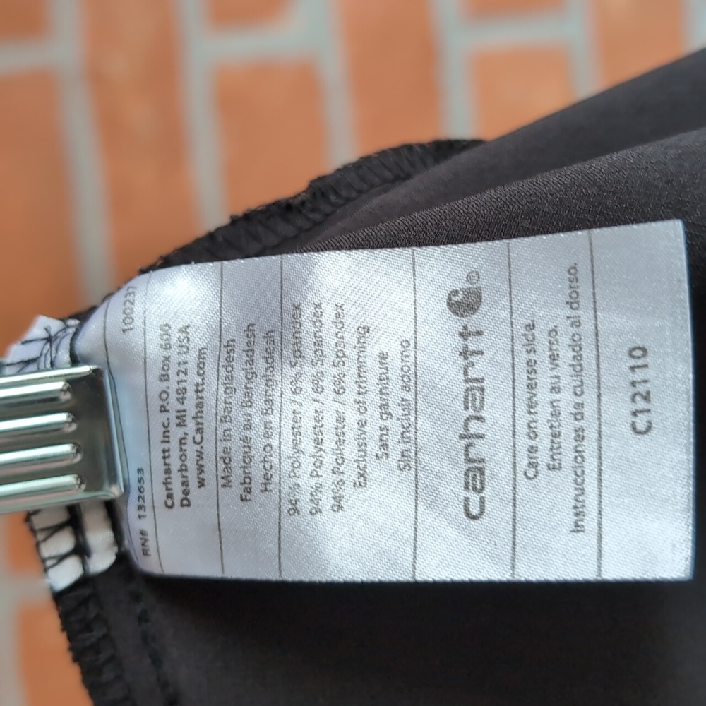 Preowned Carhartt Black Scrub Set (1) top C12110, (2) pairs bottom C52110 - Picture 11 of 14